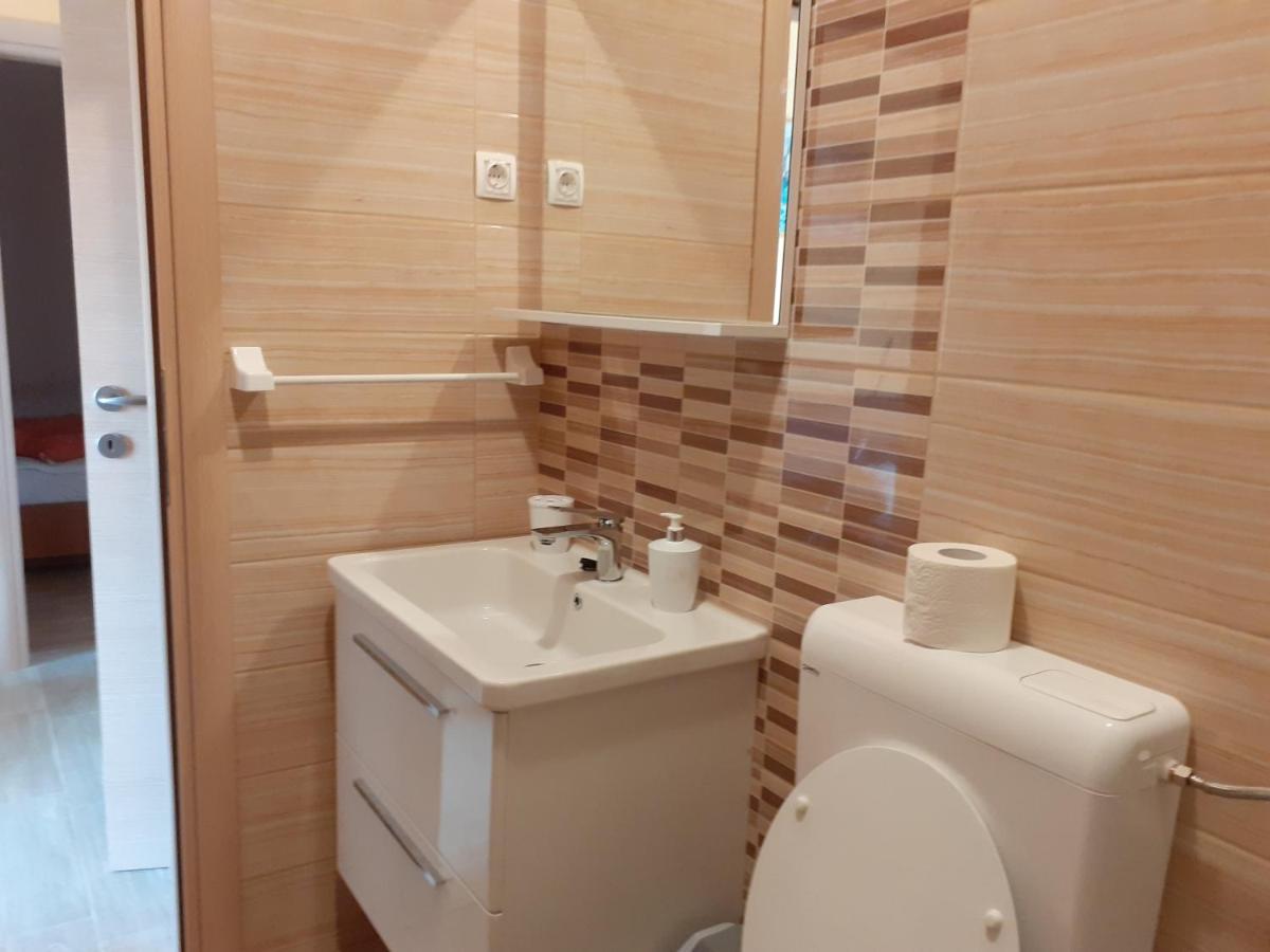 Apartments Rajka Lopar Exterior photo